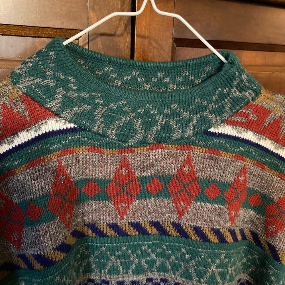 Sweater - Picture 3 of 5